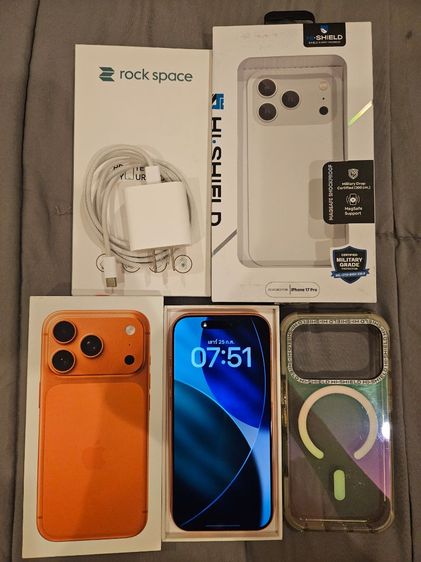 I Phone 17 Pro 256GB สีส้ม Cosmic