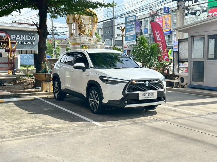 รถ Toyota Corolla Cross 1.8 HEV Premium สี ขาว