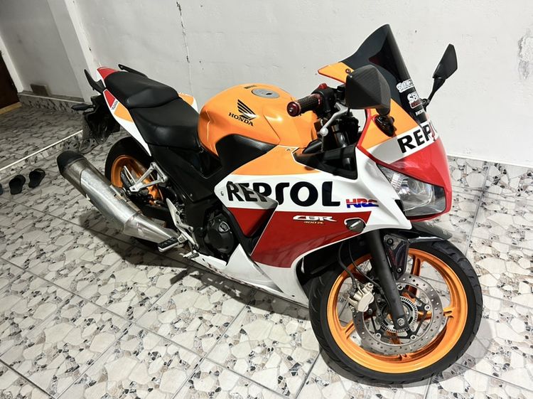 Honda CbR 300 repsol