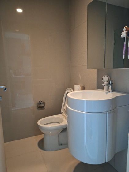 ตกแต่งครบ AP (Thailand) 2020 ไม่อนุญาต ใช่ Condo Rhythm Asoke2 , 30 sqm. 4.5mil THB รูปที่ 2