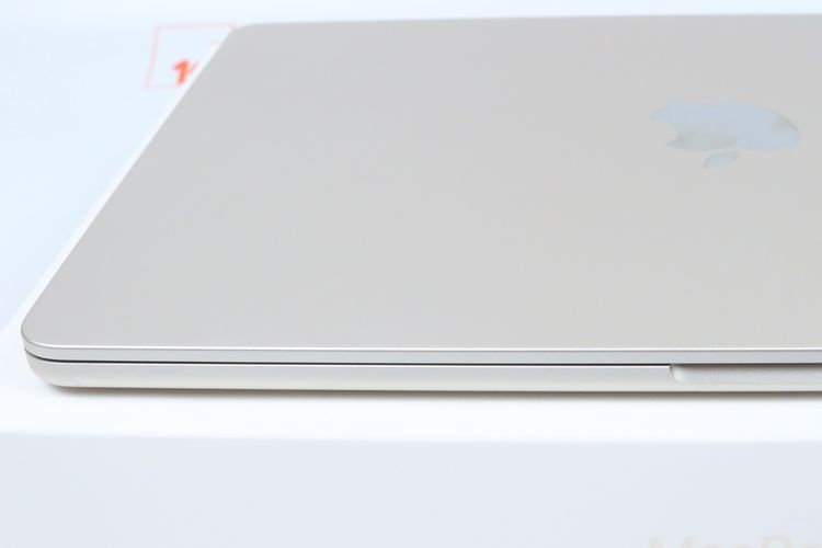 MacBook Air M2 13" 8.256GB  รูปที่ 6