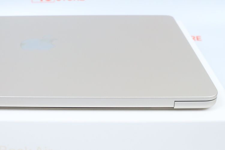 MacBook Air M2 13" 8.256GB  รูปที่ 9