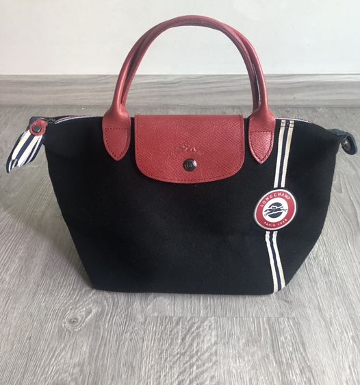 ผ้า กระเป๋าถือ Longchamp Le Pliage Cocarde แท้  รุ่นพิเศษ