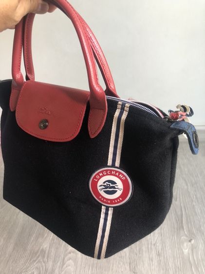 กระเป๋าถือ Longchamp Le Pliage Cocarde รุ่นพิเศษ