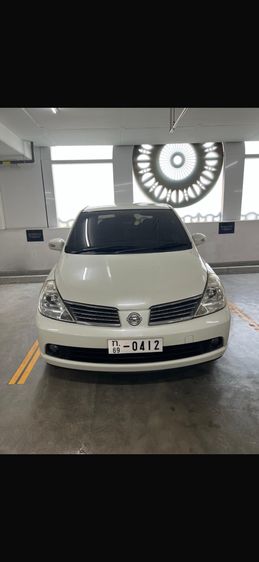 รถ Nissan Tiida 1.6 S สี ขาว