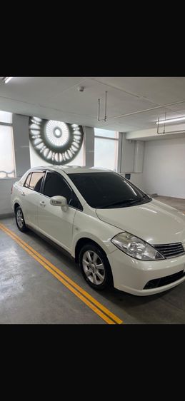 Nissan Tiida 2008 1.6 S Sedan เบนซิน ไม่ติดแก๊ส เกียร์อัตโนมัติ ขาว รูปที่ 3