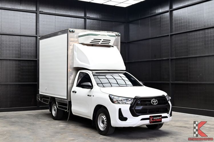 Toyota Hilux Revo 2024 2.4 Entry Pickup ดีเซล ไม่ติดแก๊ส เกียร์ธรรมดา ขาว