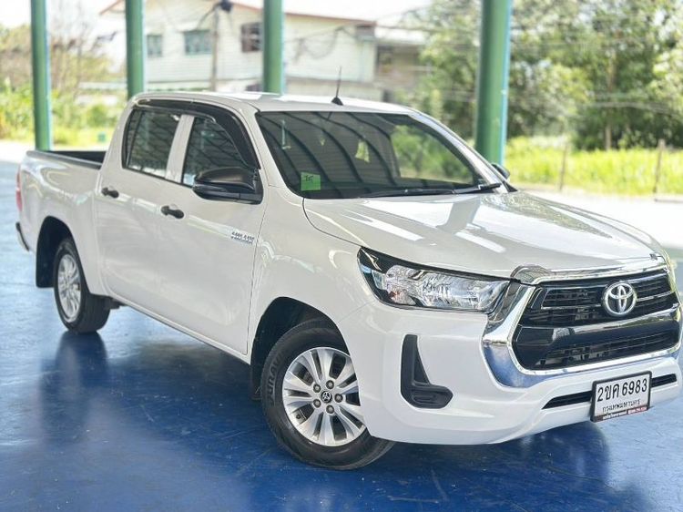 รถ Toyota Hilux Revo 2.4 Z Edition Entry สี ขาว