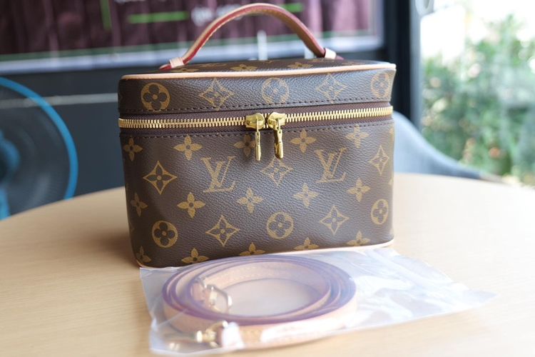 Louis Vuitton หนังแท้ หญิง น้ำตาล LV งานแปลงค่ะ งานตัดจากแคนวาสหลุยส์แท้ค่ะ