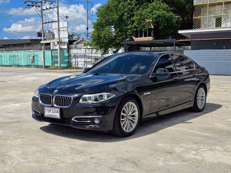 BMW Series 5 2016 525d Sedan ดีเซล เกียร์อัตโนมัติ ดำ รูปที่ 3