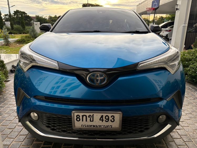 Toyota C-HR 2018 1.8 HV Hi Sedan ไฮบริด เกียร์อัตโนมัติ น้ำเงิน