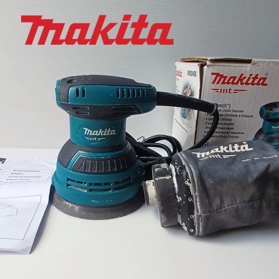 🇹🇭 MAKITA M9204B เครื่องขัดกระดาษทรายกลมแบบสั่น 5 นิ้ว – พร้อมกล่องและกระดาษทราย