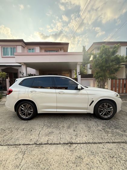 BMW X3 2021 2.0 xDrive20d 4WD Utility-car ดีเซล ไม่ติดแก๊ส เกียร์อัตโนมัติ ขาว รูปที่ 2