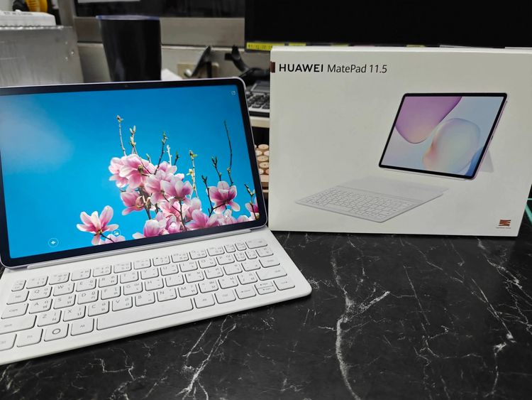 256 GB Huawei matepad 11.5 2025  สีไวโอเล็ต ความจุ 256 สภาพใหม่ ดาวิกา