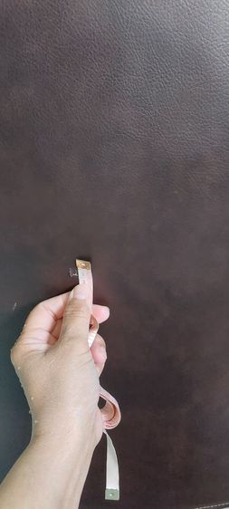 เก้าอี้สำนักงานผู้บริหาร FURRAOEC มือสอง สีน้ำตาลเข้ม สภาพดี นั่งสบาย เหมาะสำหรับใช้งานที่บ้านหรือออฟฟิศ รูปที่ 6
