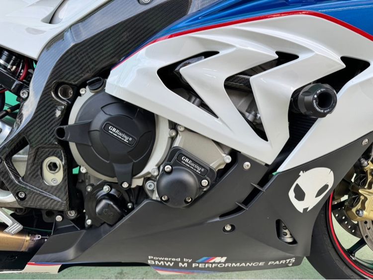 BMW S1000RR สีไตร ปี15จด16 วิ่ง6,000โล รถมือเดียว  รูปที่ 7