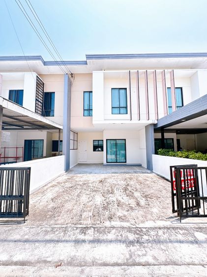 ขายบ้านทาวน์โฮมหัวหิน 2 ชั้น 3 นอน 2 น้ำ 1 ห้องเก็บของ ที่จอดรถ 2 คัน