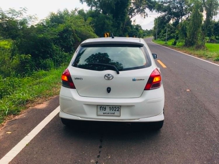 Toyota Yaris 2009 1.5 E Limited Sedan เบนซิน ไม่ติดแก๊ส เกียร์อัตโนมัติ ขาว รูปที่ 4