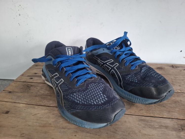 ขายAsics เบอร47สภาพ 60%