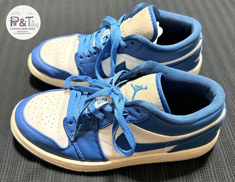 รองเท้าผ้าใบ อื่นๆ UK 7.5 | EU 41 1/3 | US 8 ขาว ขายรองเท้า NIKE แท้ สภาพใหม่ 90 เปอร์เซ็นต์ จากเกาหลี