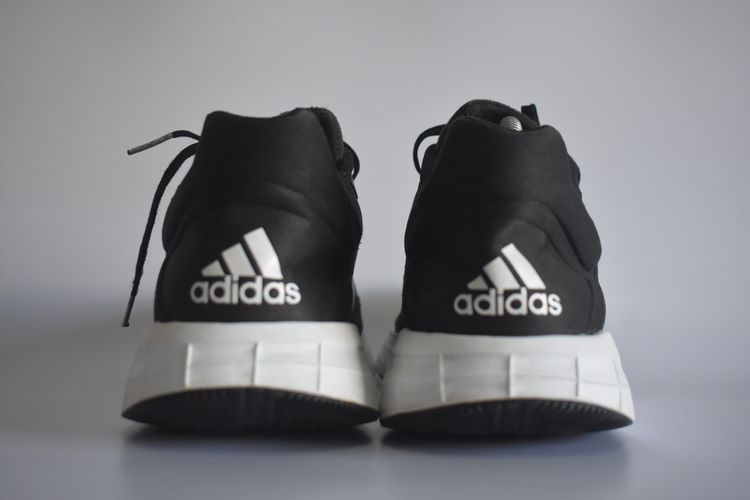 ส่งฟรี รองเท้า Adidas (2022) มือสอง ของแท้ Size 43 ความยาว 27.5 ซม. รูปที่ 3