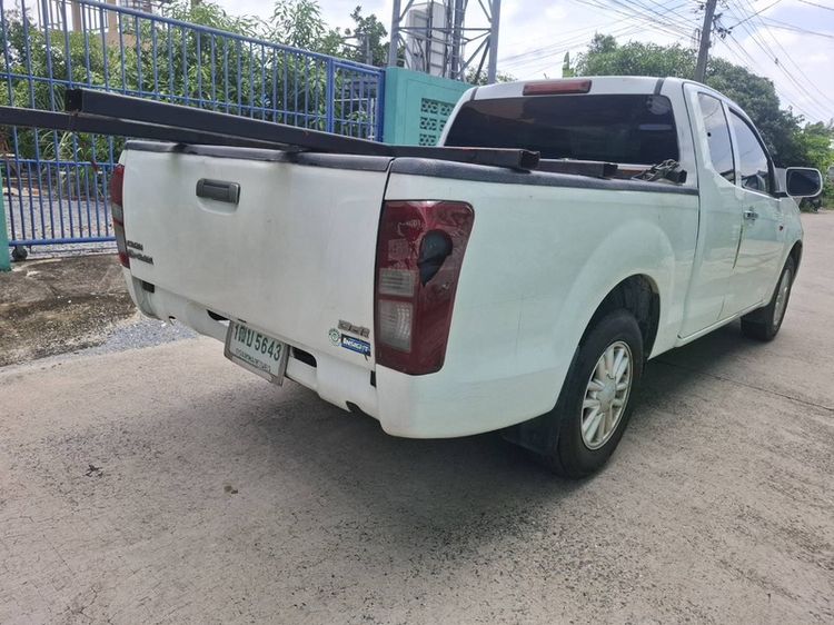 Isuzu D-MAX 2015 2.5 B Pickup ดีเซล เกียร์ธรรมดา ขาว รูปที่ 4