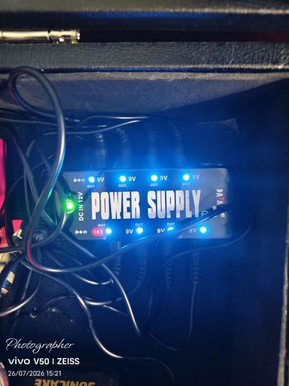 Xvive power supply effect guitar. สภาพดีไม่มีกล่อง  ใช้งานปกติ  มี 8 ช่อง output. ขายแค่ 950 บาทรวม