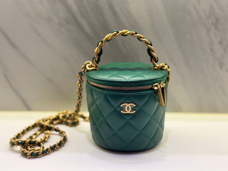 หนังแท้ หญิง เขียว Chanel vanity top handle whit chain