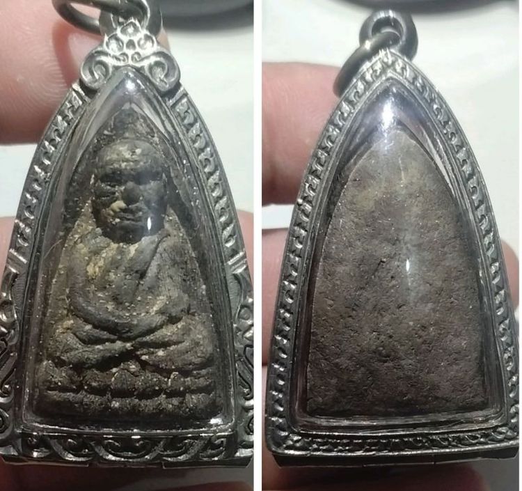 หลวงปู่ทวด เนื้อว่าน