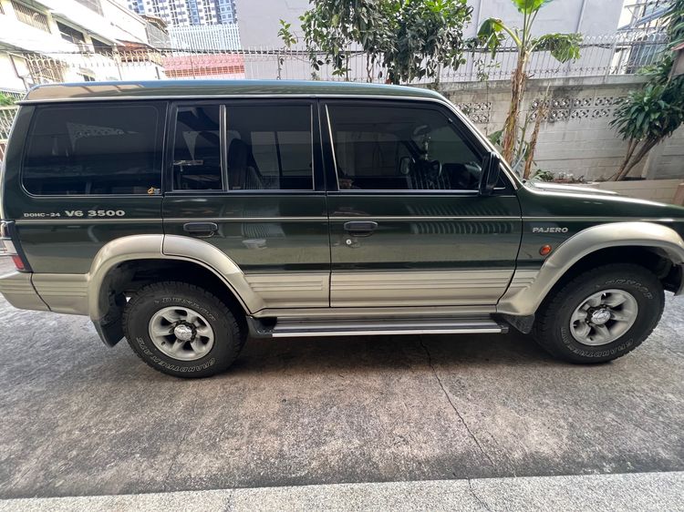 Mitsubishi Pajero 1996 3.5 GLS 4WD Utility-car เบนซิน ไม่ติดแก๊ส เกียร์อัตโนมัติ เขียว รูปที่ 4