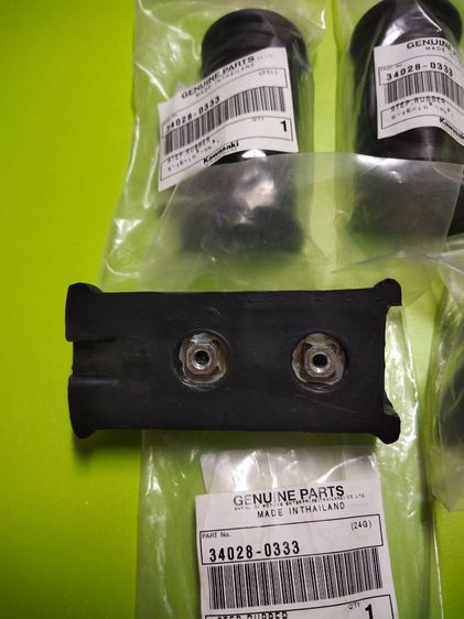 ลดราคาขายอะไหล่Kawasaki boss175 ชดยาวพักเท้าหน้าใหม่แท้ราคาอันละ260บาทหรือคู่ละ500บาทหรือสิ้นค้าอื่นก็มีครับาของแต่งโทรมาได้ครับมีอะไหล่อย่างอื่นด้วยอยากได้อะไหล่ส่งไปรษณีย รูปที่ 3