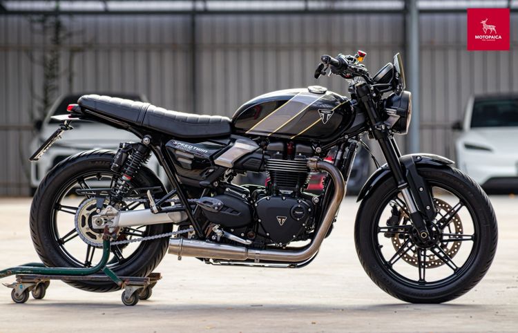 Triumph SpeedTwin900 Euro5 ปี2025 มือเดียว วิ่ง6000km แต่งแสนกว่า รูปที่ 2