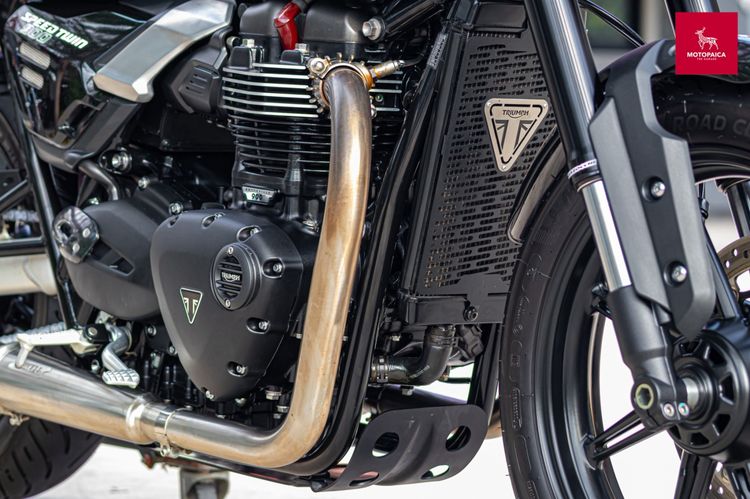 Triumph SpeedTwin900 Euro5 ปี2025 มือเดียว วิ่ง6000km แต่งแสนกว่า รูปที่ 11