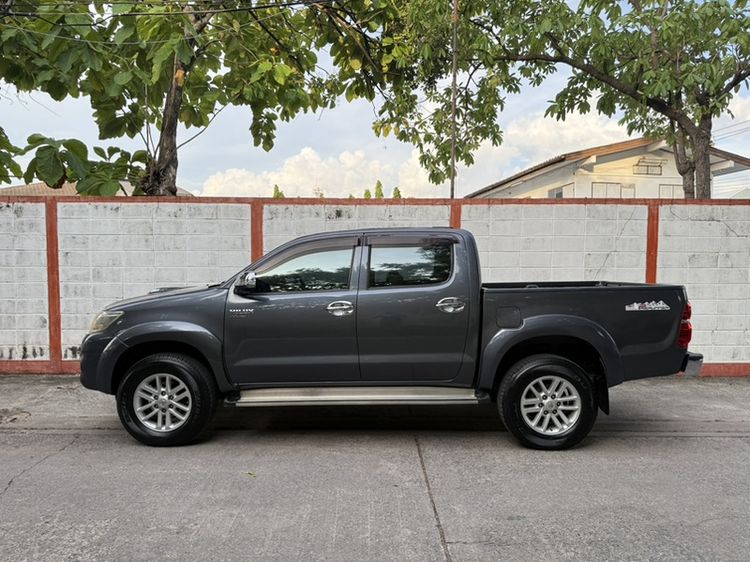 Toyota Hilux Vigo Champ 2013 Double Cab 2.5 E VNT Prerunner TRD Sportivo II Sedan ดีเซล ไม่ติดแก๊ส เกียร์ธรรมดา เทา รูปที่ 4