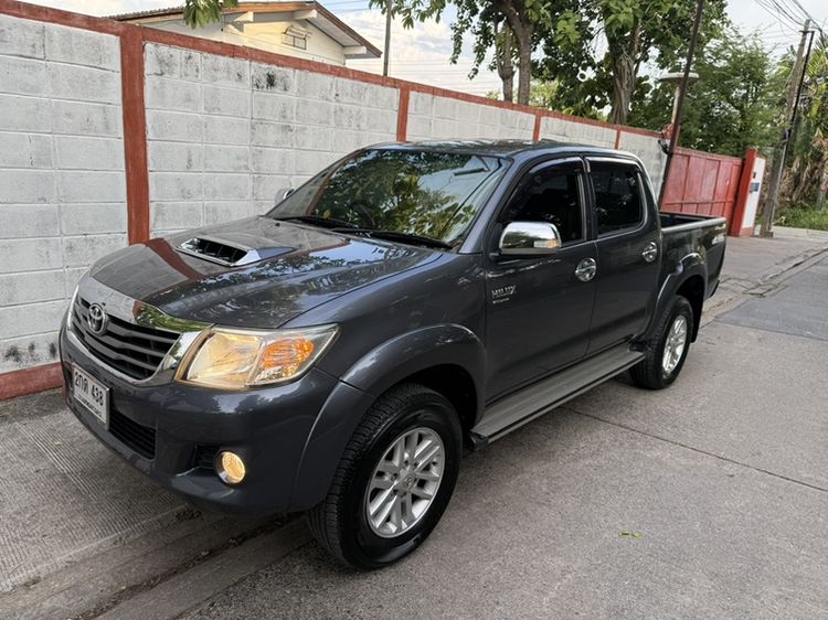 รถ Toyota Hilux Vigo Champ Double Cab 2.5 E VNT Prerunner TRD Sportivo II สี เทา