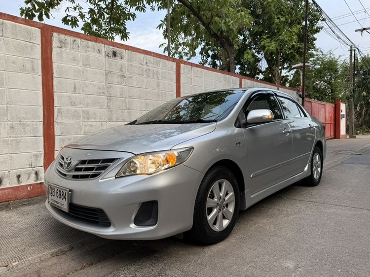 รถ Toyota Altis 1.8 E สี บรอนซ์เงิน