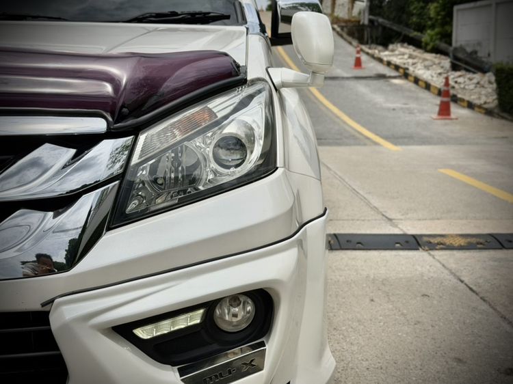 Isuzu MU-X 2015 3.0 Pickup ดีเซล ไม่ติดแก๊ส เกียร์อัตโนมัติ ขาว รูปที่ 2