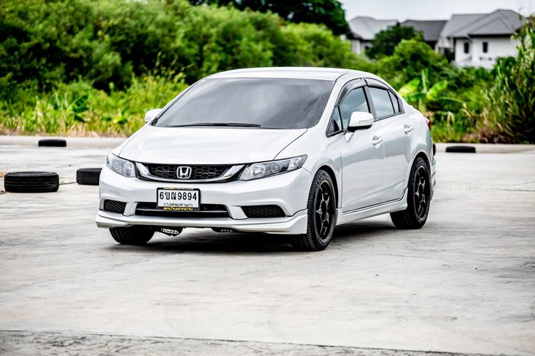 Honda Civic 2015 1.8 S i-VTEC Sedan เบนซิน เกียร์อัตโนมัติ เทา