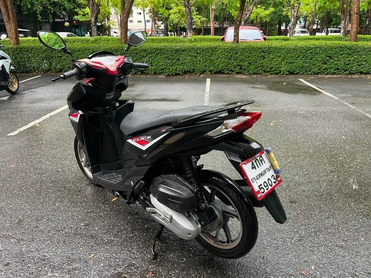 Honda รุ่น Click125i125cc ปี 2015สตาร์ทมือ รูปที่ 8