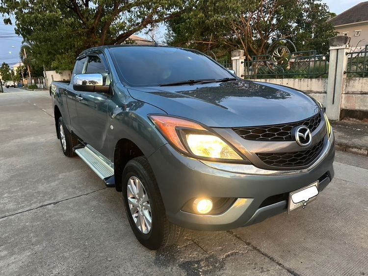 รถ Mazda BT-50 Pro 2.2 Hi-Racer สี เทา