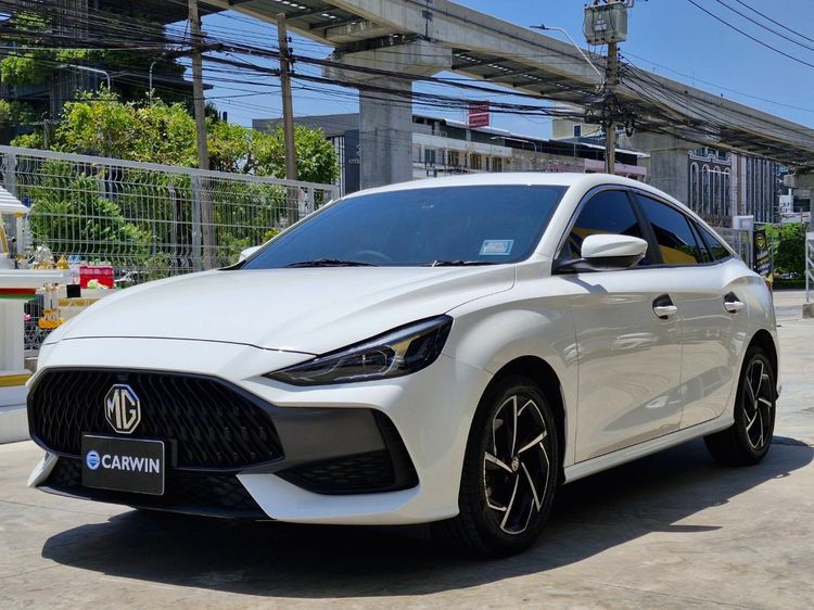 MG MG5 2022 1.5 X Sedan เบนซิน ไม่ติดแก๊ส เกียร์อัตโนมัติ ขาว