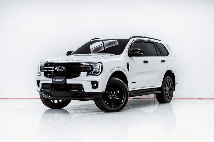 รถ Ford Everest 2.0 Turbo Sport สี ขาว