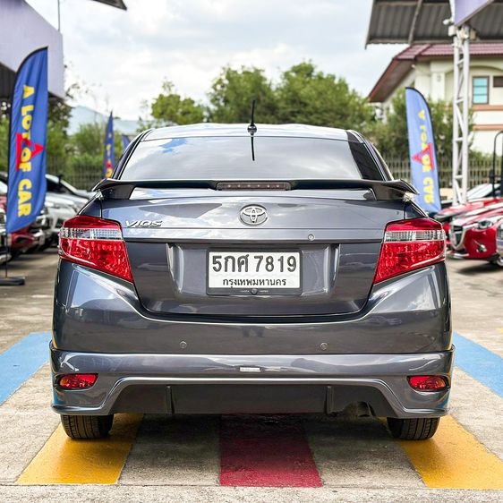Toyota Vios 2016 1.5 E Sedan เบนซิน ไม่ติดแก๊ส เกียร์อัตโนมัติ เทา รูปที่ 4