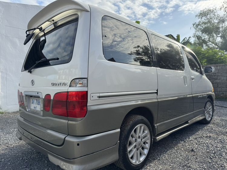 Toyota Granvia 2001 3.4 V6 Van เบนซิน LPG เกียร์อัตโนมัติ ขาว รูปที่ 3