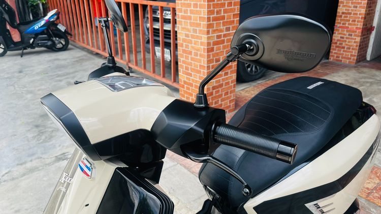 Lambretta X300 จดปี 25 ไมล์ 831 km. รูปที่ 9