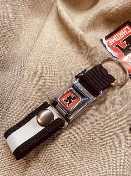 พวงกุญแจChrome Industries Mini Buckle Keychainแท้ 💯 รูปที่ 8