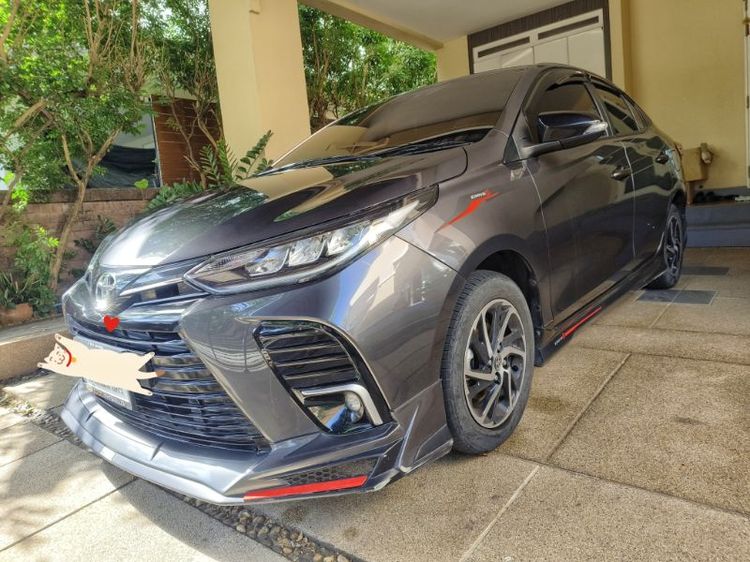 Toyota Yaris ATIV 2022 1.2 Sport Premium Sedan เบนซิน เกียร์อัตโนมัติ เทา รูปที่ 2