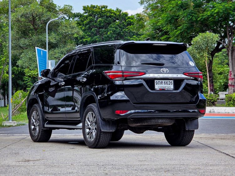 Toyota Fortuner 2021 2.4 G Utility-car ดีเซล ไม่ติดแก๊ส เกียร์อัตโนมัติ ดำ รูปที่ 4