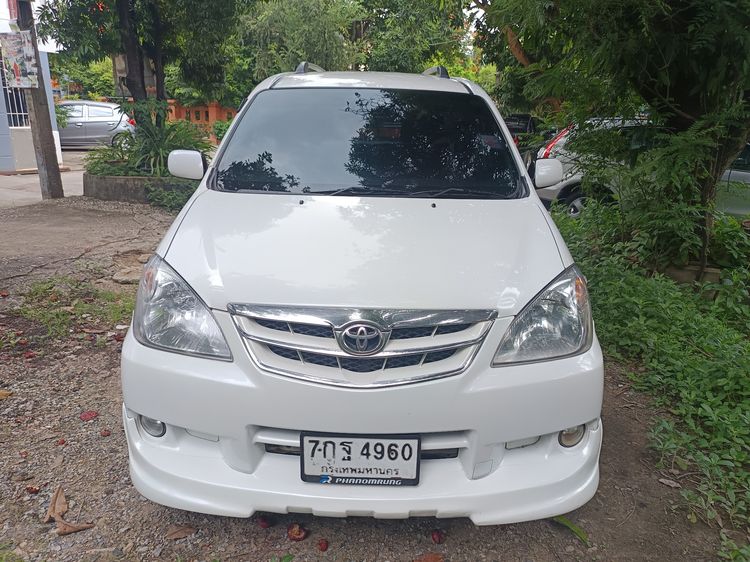 Toyota Avanza 2011 1.5 E เบนซิน รูปที่ 2