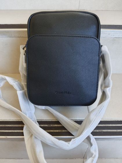 Calvin klien cross body bag